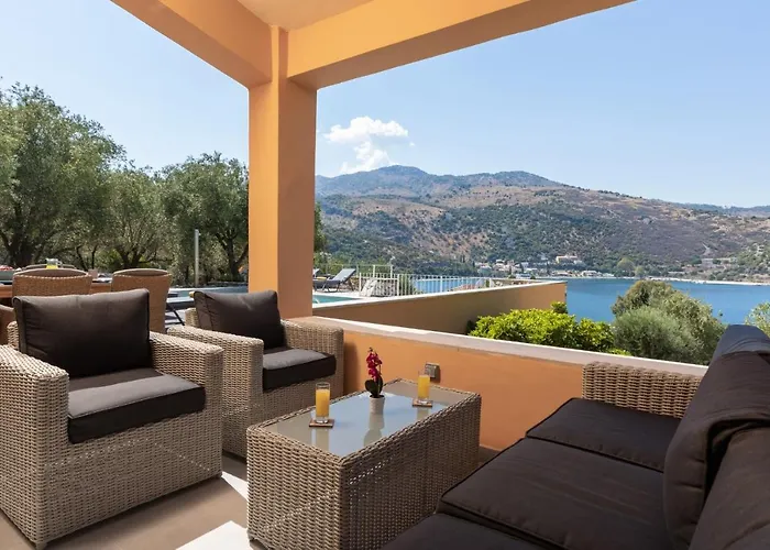 Villa Apanemia By