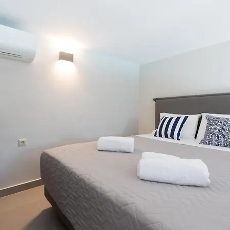 Apanemia By וילה *